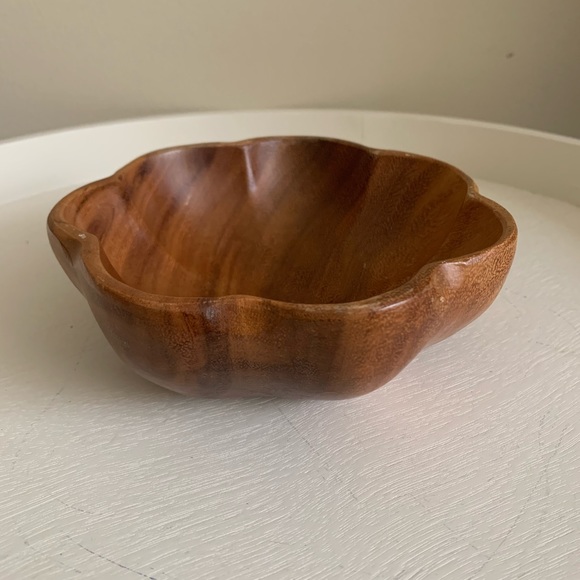 🦉/ Decorative Wooden Monkey Pod Bowl/Dish - Picture 3 of 7